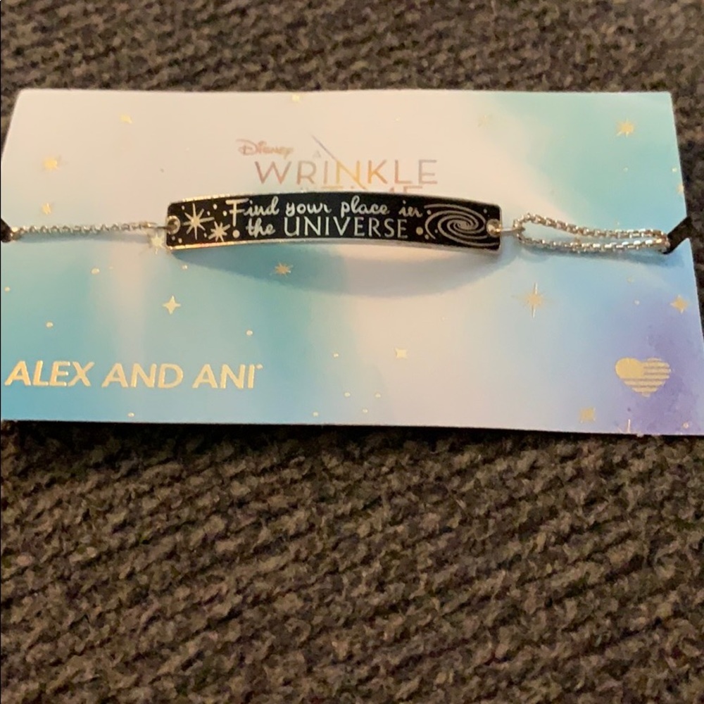 Adjustable wrinkle in time bracelet from Alex&ani